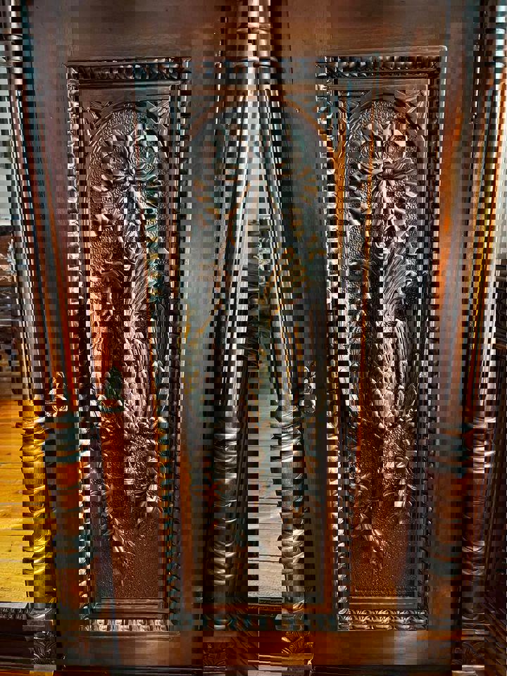 Impressive very large antique wall unit display cabinet mahogany 330x200x60cm hand carved