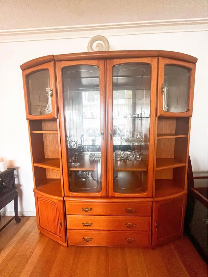 Excellent condition Antique Australian made timber wall unit 45+90+45cm 193cm h