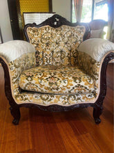 Load image into Gallery viewer, Antique Italy Rococo style sofa set 4 seat +2 x single sofas refurbished
