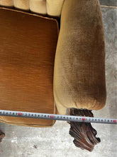 Load image into Gallery viewer, Baroque 3seat sofa brown vintage style  &amp; matching coffee table
