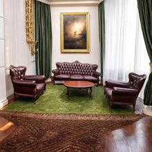 Load image into Gallery viewer, Elegant Vintage Leather Lounge Suite Italian sofa set 3 seat + 2x armchair
