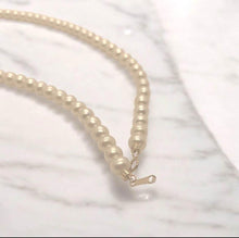 Load image into Gallery viewer, 5mm 18k gold AAA Freshwater Pearl pearl Necklace with certificate
