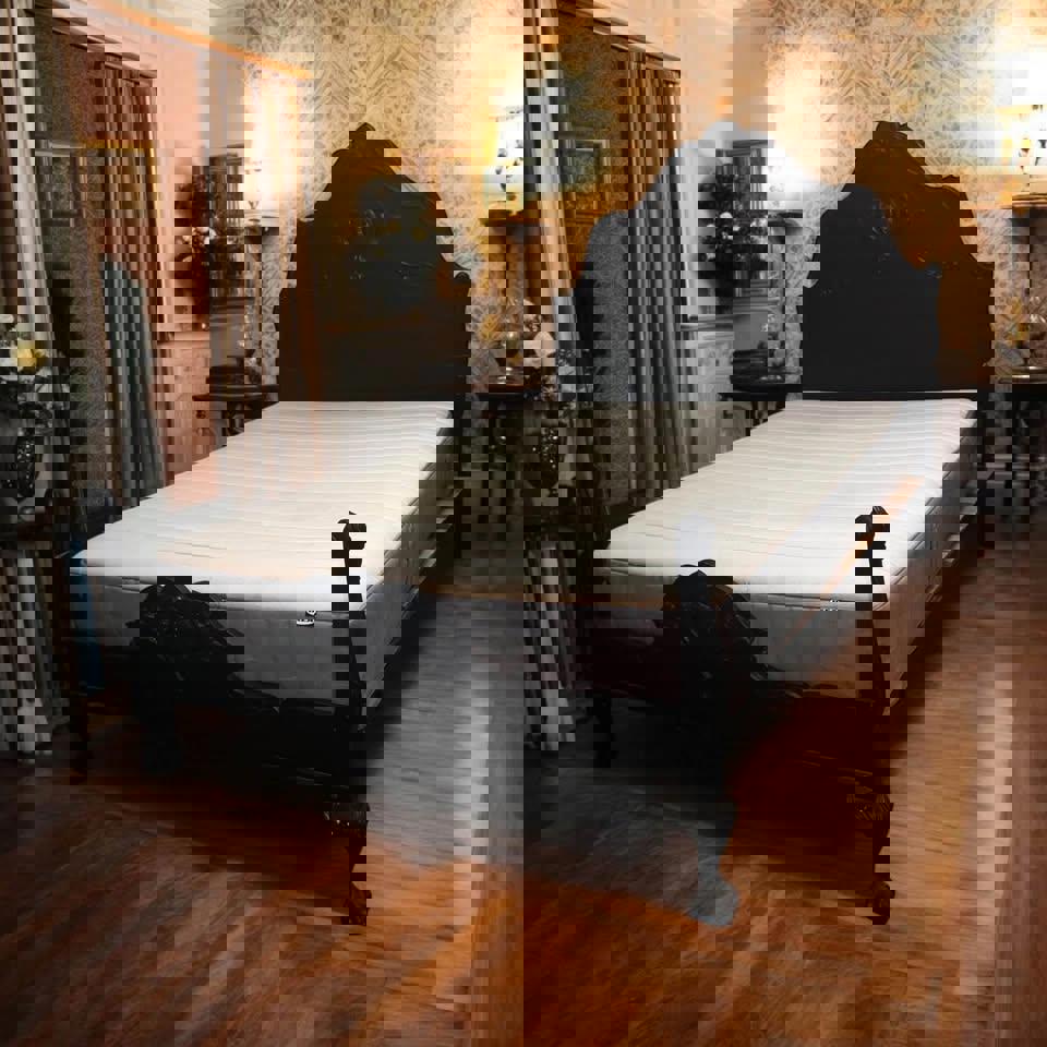 Elegant Vintage Black Bed Frame with Intricate Carvings double frame double bed