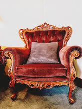 Load image into Gallery viewer, Vintage baroque bedside tables dresser queen bed matching sofas and lamps Italy
