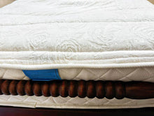 Load image into Gallery viewer, Excellent condition Vintage single bed frame with high quality latex single mattress
