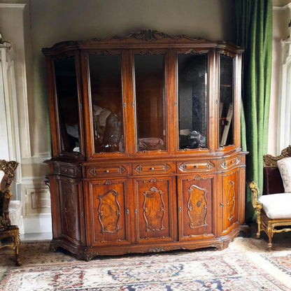 Solid timber large buffet sideboard display cabinet Made in Italy new condition